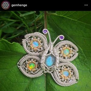 Original Tristan Dunn wire wrapped pendant